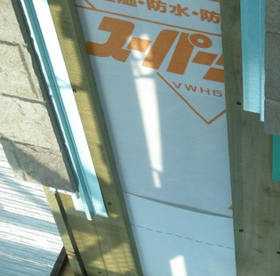 PE鋼板製目地ジョイナー 片ハット型 目地幅8mm 城東テクノ | 業務用建材・建築資材の通販サイト【ソニテック】