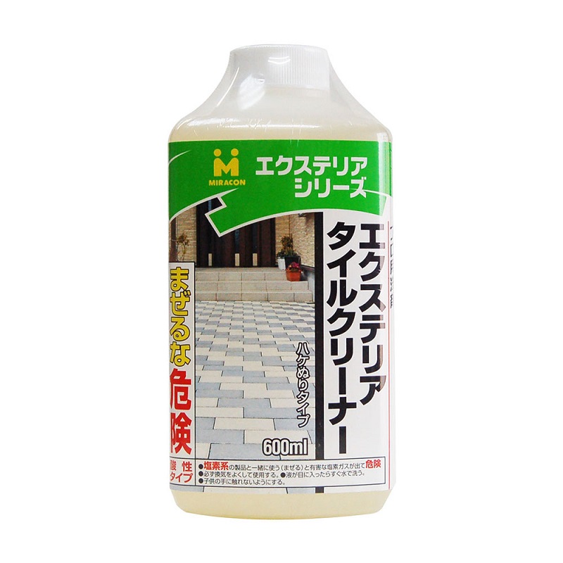 エクステリア タイルクリーナー 600ml